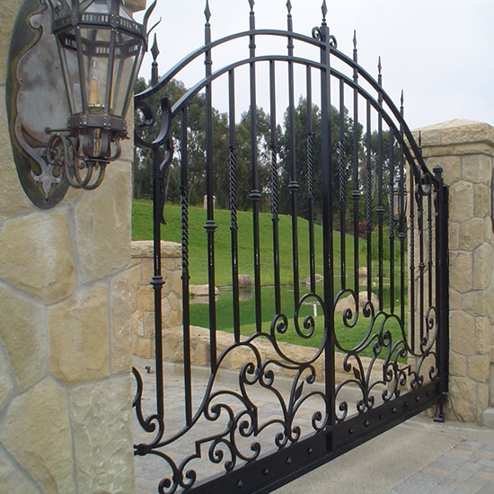 How To Choose A Good Wrought Iron Gate